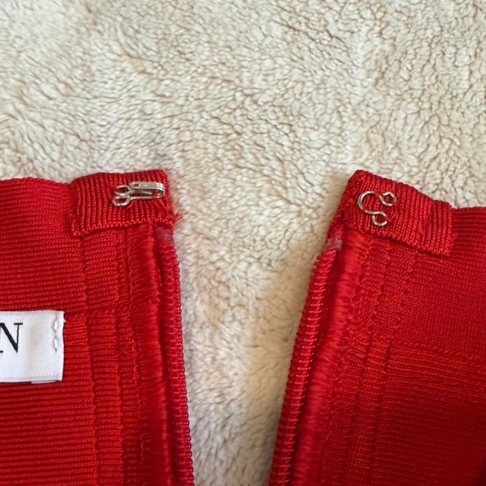 Bodycon Collection Red Ribbed Bandage Mini Skirt Sz XL - Picture 5 of 6